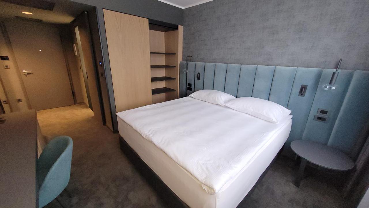 Elegans Hotel Brdo Kranj Eksteriør bilde