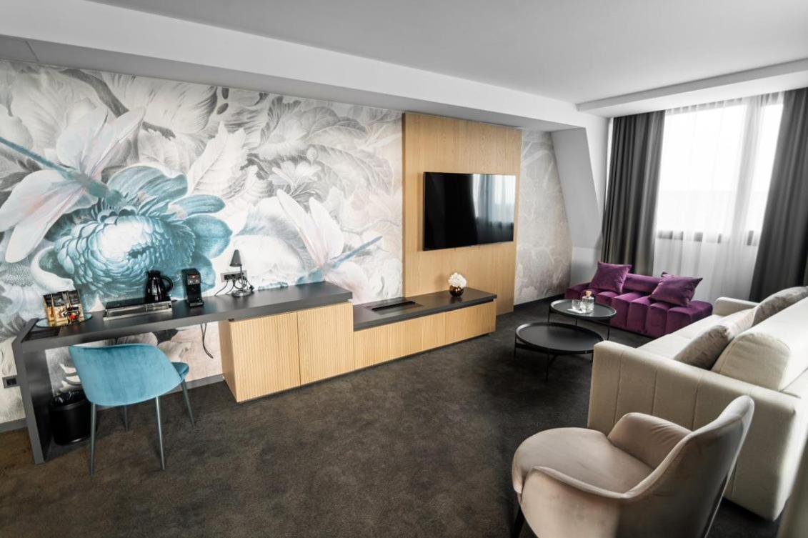 Elegans Hotel Brdo Kranj Eksteriør bilde